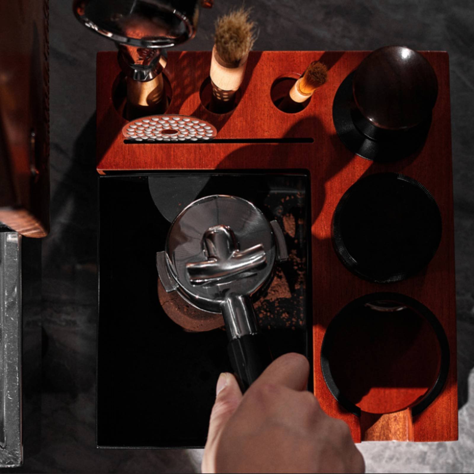 Wood Tamping Station Multi-Fun - đánh giá và giá Home Barista