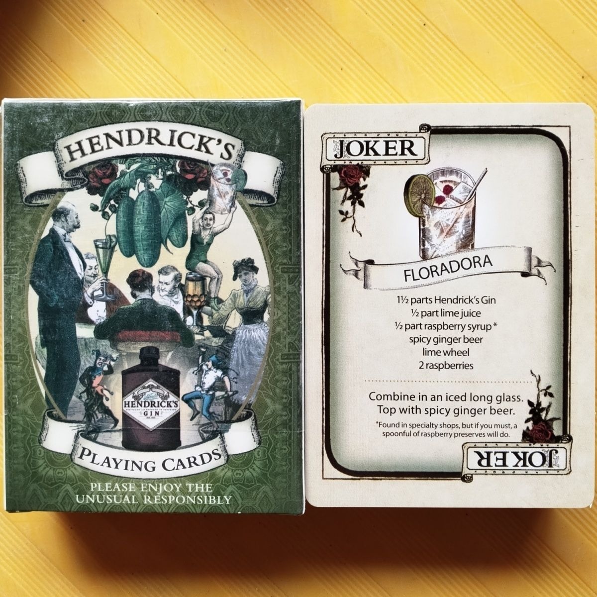 Hendrick's Gin Playing Cards D - đánh giá và giá Cocktail Recipe Book
